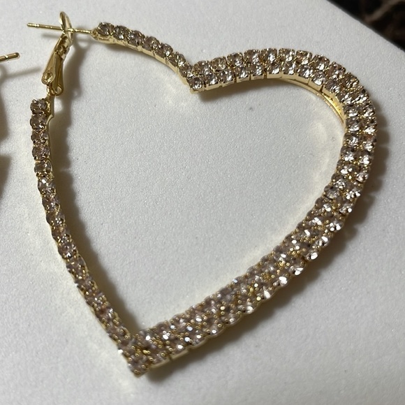 NanaMacs Rhinestone Heart Statement Earrings - Picture 12 of 15